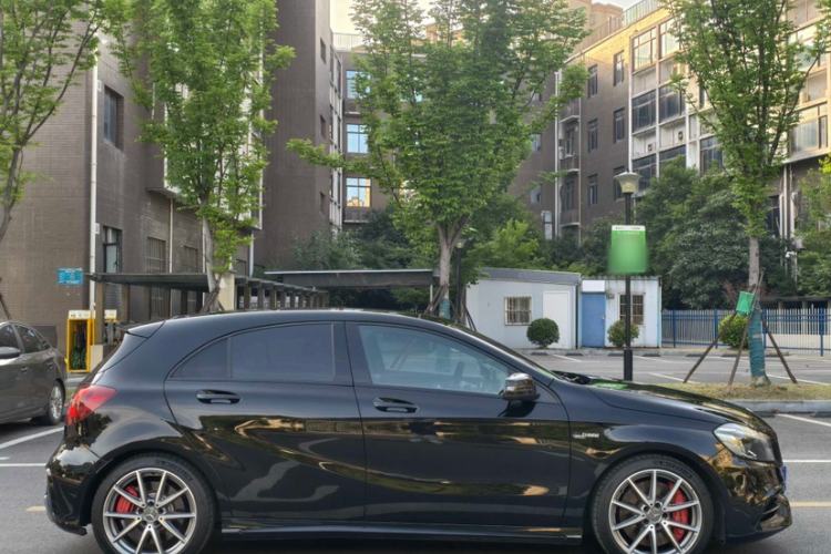 Used Mercedes-Benz A AMG 2017 Facelifted AMG A 45 4MATIC Exterior 2