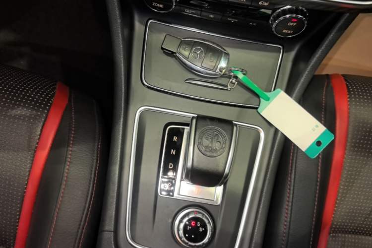 Used Mercedes-Benz A AMG 2017 Facelifted AMG A 45 4MATIC Gear Lever