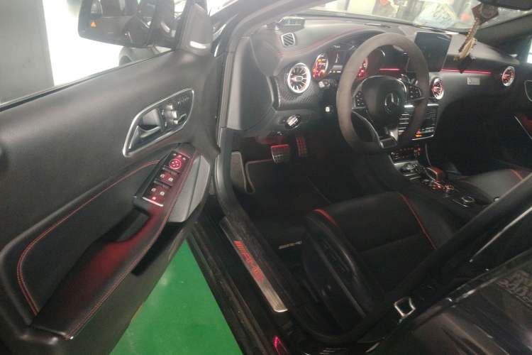 Used Mercedes-Benz A AMG 2017 Facelifted AMG A 45 4MATIC Interior 3