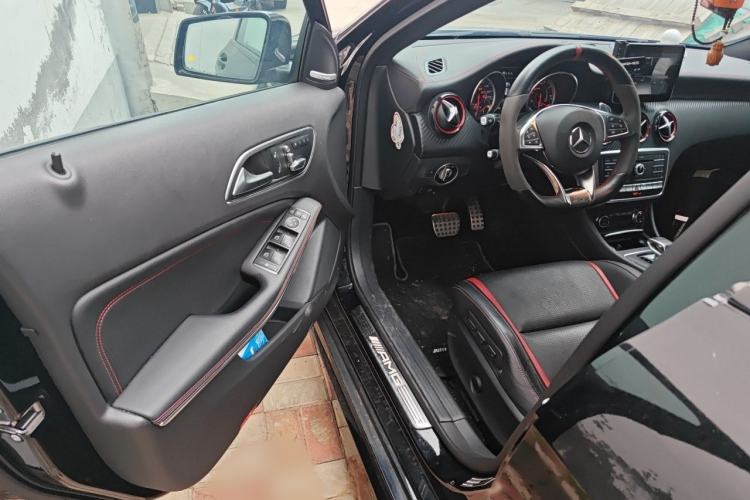 Used Mercedes-Benz A AMG 2017 Facelift AMG A 45 4MATIC China VI Interior 3