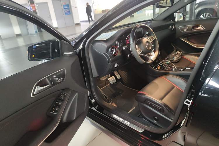 Used Mercedes-Benz A AMG 2017 AMG A 45 4MATIC Interior 3