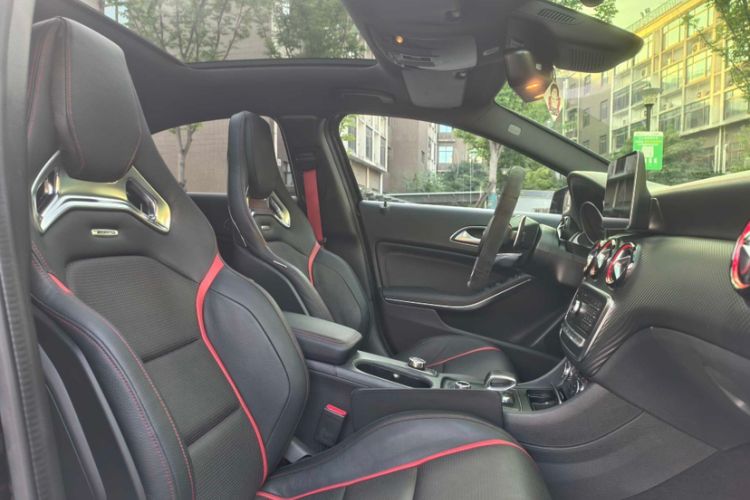 Used Mercedes-Benz A AMG 2017 Facelifted AMG A 45 4MATIC Interior 4