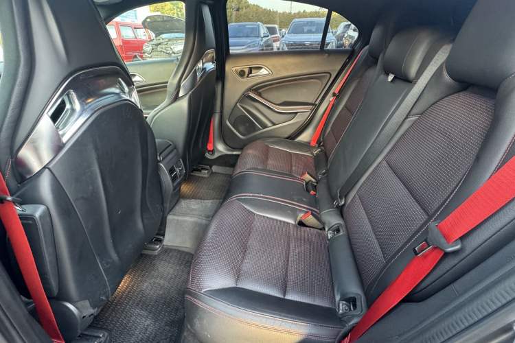 Used Mercedes-Benz A AMG 2017 Facelifted AMG A 45 4MATIC Interior 7