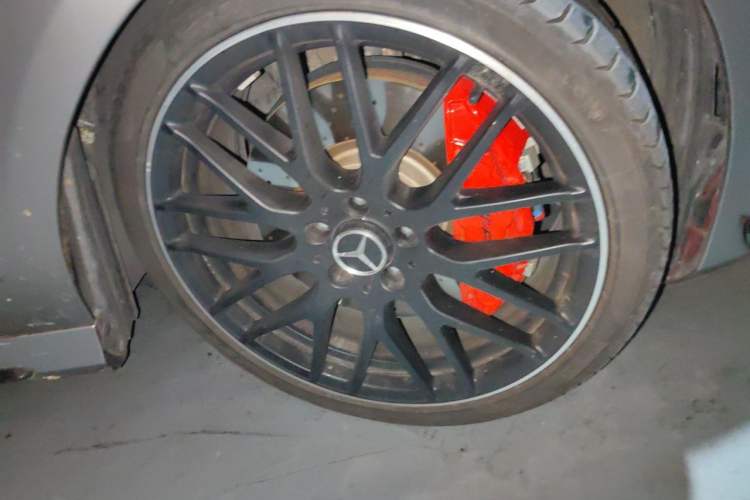 Used Mercedes-Benz A AMG 2017 Facelifted AMG A 45 4MATIC Right Front Wheel Hub