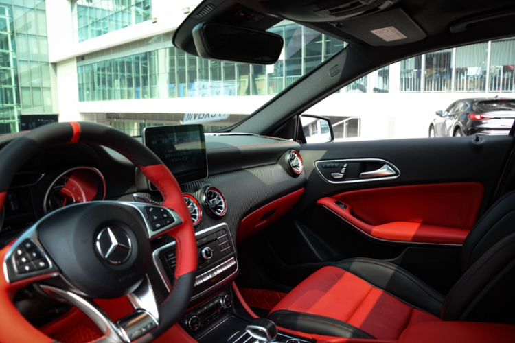 Used Mercedes-Benz A AMG 2017 Facelifted AMG A 45 4MATIC Interior 11