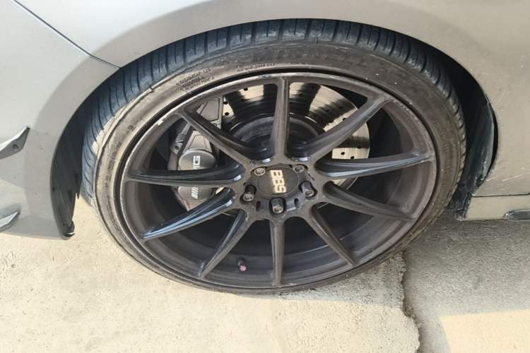 Used Mercedes-Benz A AMG 2017 AMG A 45 4MATIC Left Front Wheel Hub
