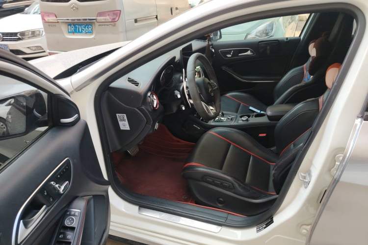 Used Mercedes-Benz A AMG 2017 AMG A 45 4MATIC Driver Seat