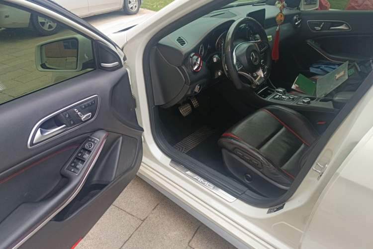 Used Mercedes-Benz A AMG 2017 AMG A 45 4MATIC Driver Seat