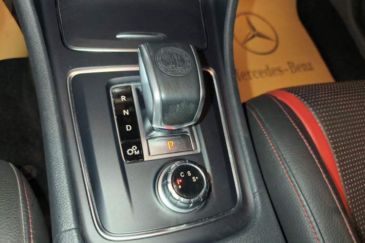 Used Mercedes-Benz A AMG 2017 AMG A 45 4MATIC Gear Lever