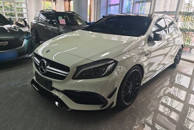 Ojetý Mercedes-Benz A AMG 2017 Facelifted AMG A 45 4MATIC