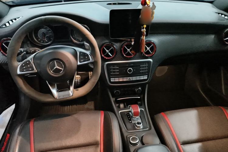 Used Mercedes-Benz A AMG 2018 AMG A 45 4MATIC Exclusive Edition Center Console