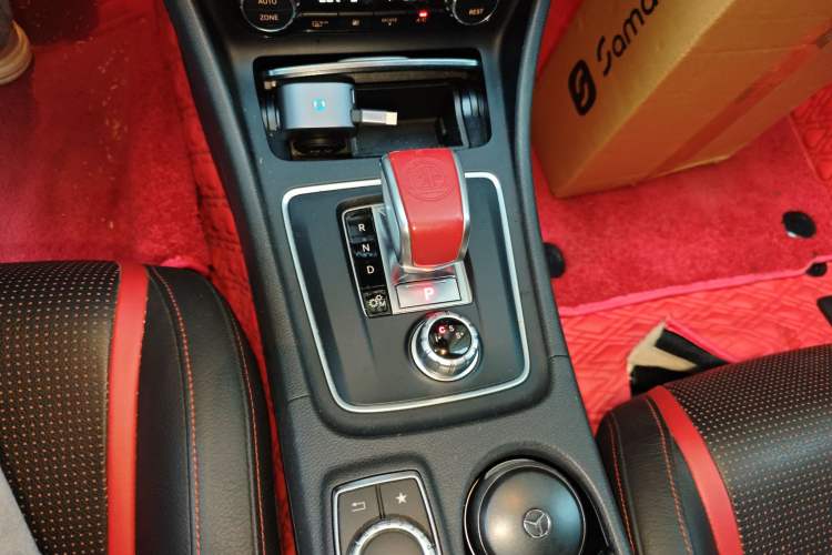 Used Mercedes-Benz A AMG 2018 AMG A 45 4MATIC Exclusive Edition Gear Lever
