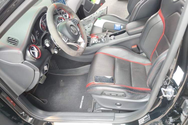 Used Mercedes-Benz A AMG 2018 AMG A 45 4MATIC Exclusive Edition Left Front Seat
