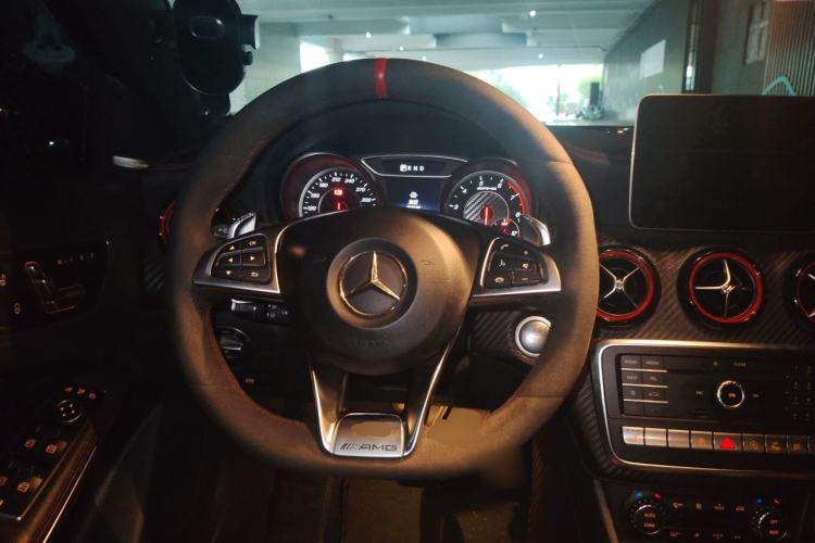Used Mercedes-Benz A AMG 2018 AMG A 45 4MATIC Exclusive Edition Steering Wheel
