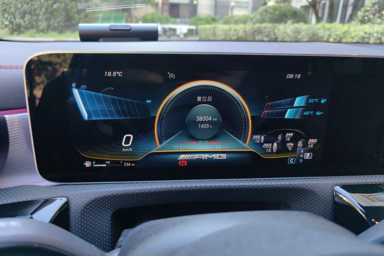 Used Mercedes-Benz A AMG 2019 AMG A 35 L 4MATIC Odometer Close Up