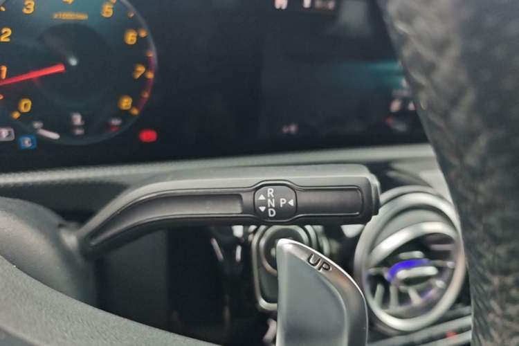 Used Mercedes-Benz A AMG 2019 AMG A 35 L 4MATIC Gear Lever