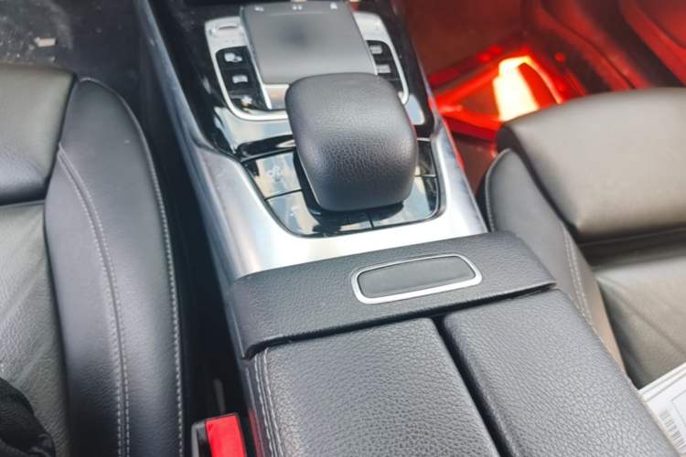 Used Mercedes-Benz A AMG 2019 AMG A 35 L 4MATIC Gear Lever