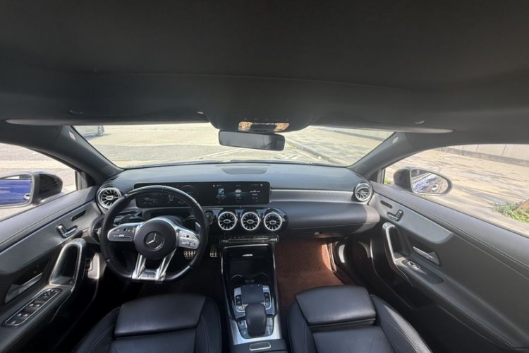 Used Mercedes-Benz A AMG 2019 AMG A 35 L 4MATIC Interior 3