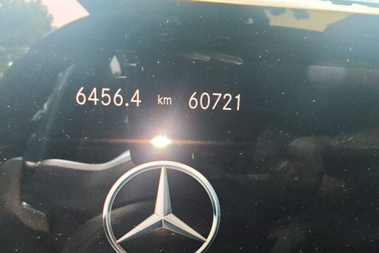 Used Mercedes-Benz A AMG 2019 AMG A 35 L 4MATIC Odometer Close Up