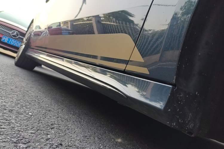 Used Mercedes-Benz A AMG 2019 AMG A 35 L 4MATIC First Edition Special Version Right Side Sill