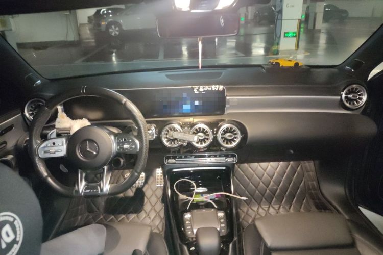 Used Mercedes-Benz A AMG 2019 AMG A 35 L 4MATIC Center Console