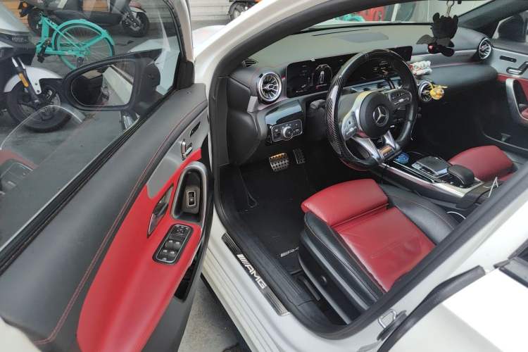 Used Mercedes-Benz A AMG 2019 AMG A 35 L 4MATIC Driver Seat