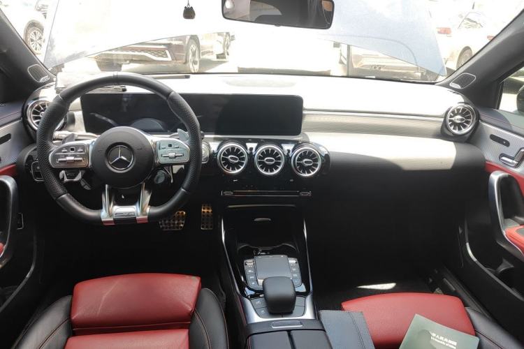 Used Mercedes-Benz A AMG 2020 AMG A 35 4MATIC Center Console