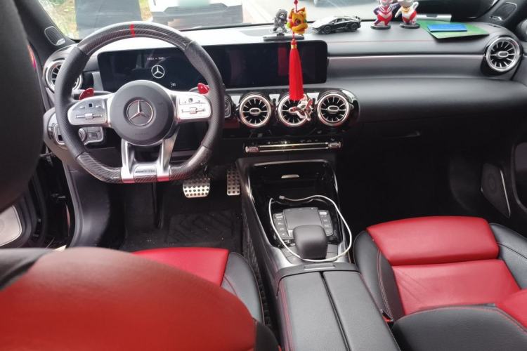 Used Mercedes-Benz A AMG 2020 AMG A 35 L 4MATIC Center Console
