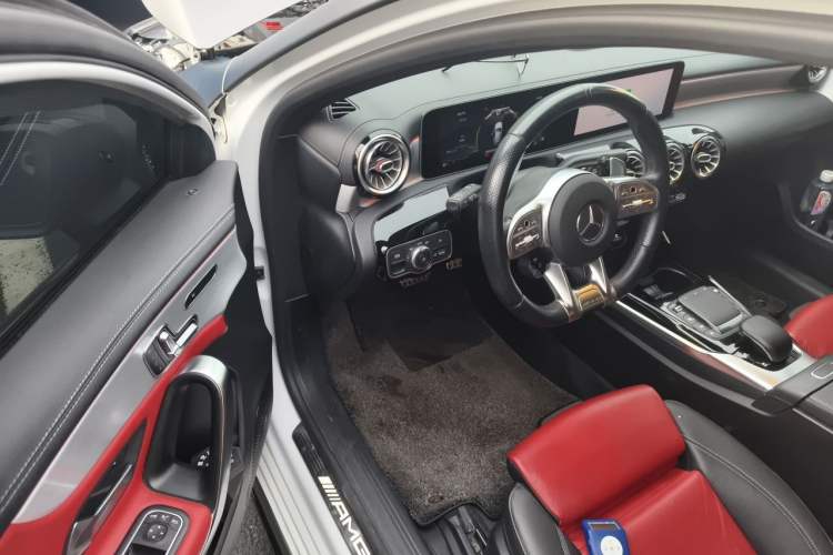 Used Mercedes-Benz A AMG 2020 AMG A 35 4MATIC Driver Seat
