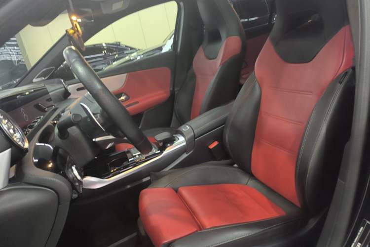 Used Mercedes-Benz A AMG 2020 AMG A 35 4MATIC Left Front Seat