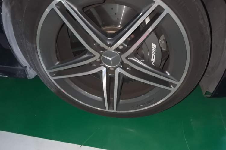 Used Mercedes-Benz A AMG 2020 AMG A 45 4MATIC+ Right Front Wheel Hub