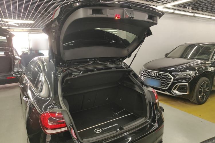 Used Mercedes-Benz A AMG 2020 AMG A 35 4MATIC Trunk