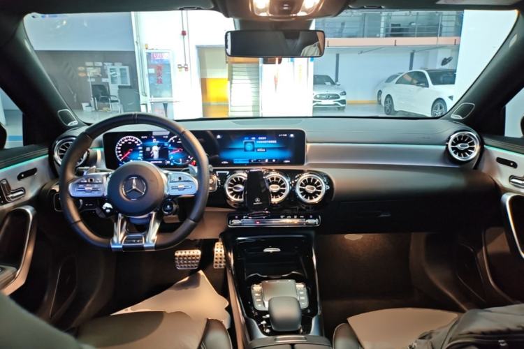 Used Mercedes-Benz A AMG 2020 AMG A 35 4MATIC Center Console