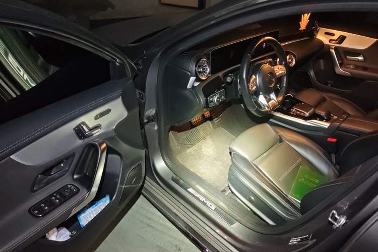 Used Mercedes-Benz A AMG 2020 AMG A 35 4MATIC Driver Seat