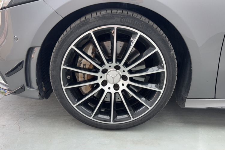 Used Mercedes-Benz A AMG 2020 Facelifted AMG A 35 4MATIC Exterior 1
