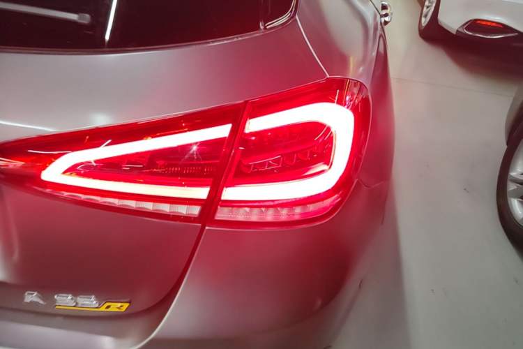 Used Mercedes-Benz A AMG 2020 Facelifted AMG A 35 4MATIC Exterior 3