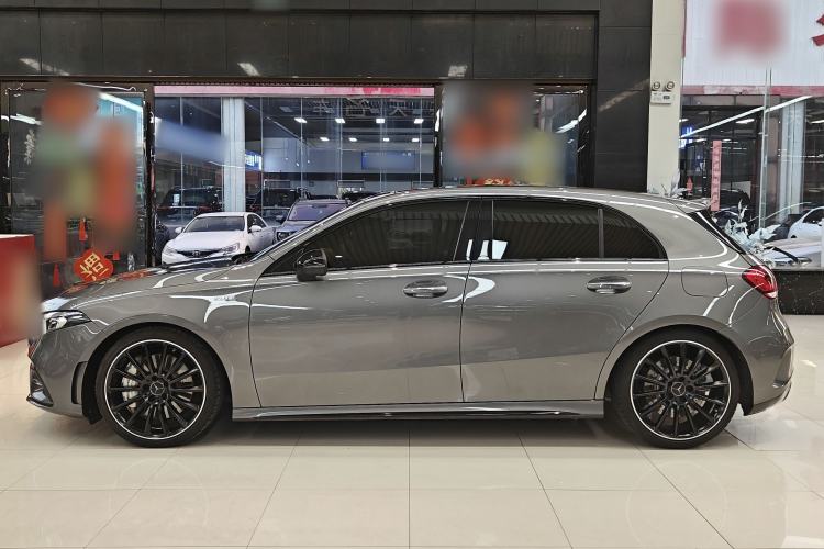 Used Mercedes-Benz A AMG 2020 Facelifted AMG A 35 4MATIC Exterior 3