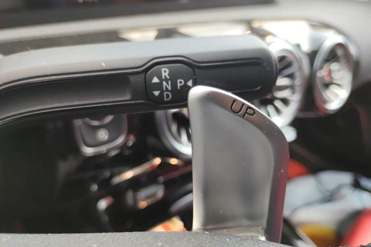 Used Mercedes-Benz A AMG 2020 AMG A 35 4MATIC Gear Lever