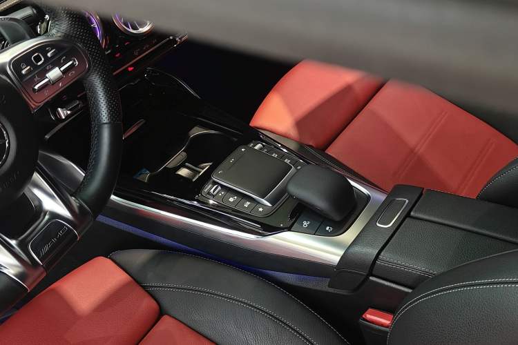 Used Mercedes-Benz A AMG 2020 Facelifted AMG A 35 4MATIC Interior 9