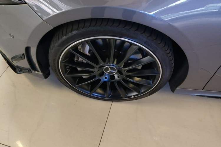 Used Mercedes-Benz A AMG 2020 AMG A 35 L 4MATIC Left Front Wheel Hub