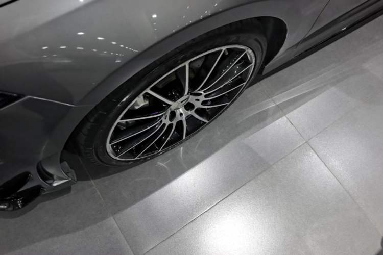 Used Mercedes-Benz A AMG 2020 Facelifted AMG A 35 4MATIC Left Front Wheel Hub