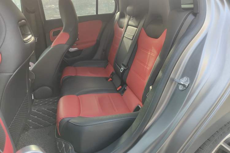 Used Mercedes-Benz A AMG 2020 Facelift AMG A 35 4MATIC First Edition Special Version Left Rear Seat