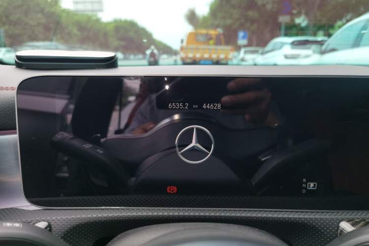 Used Mercedes-Benz A AMG 2020 AMG A 35 L 4MATIC Odometer Close Up