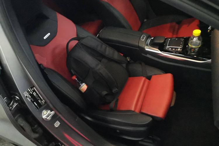 Used Mercedes-Benz A AMG 2020 AMG A 35 4MATIC Right Front Seat