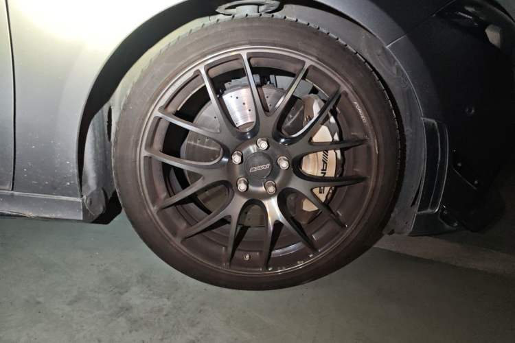 Used Mercedes-Benz A AMG 2020 AMG A 35 4MATIC Right Front Wheel Hub
