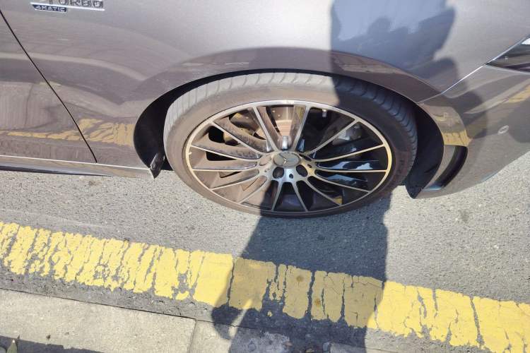 Used Mercedes-Benz A AMG 2020 Facelifted AMG A 35 4MATIC Right Front Wheel Hub