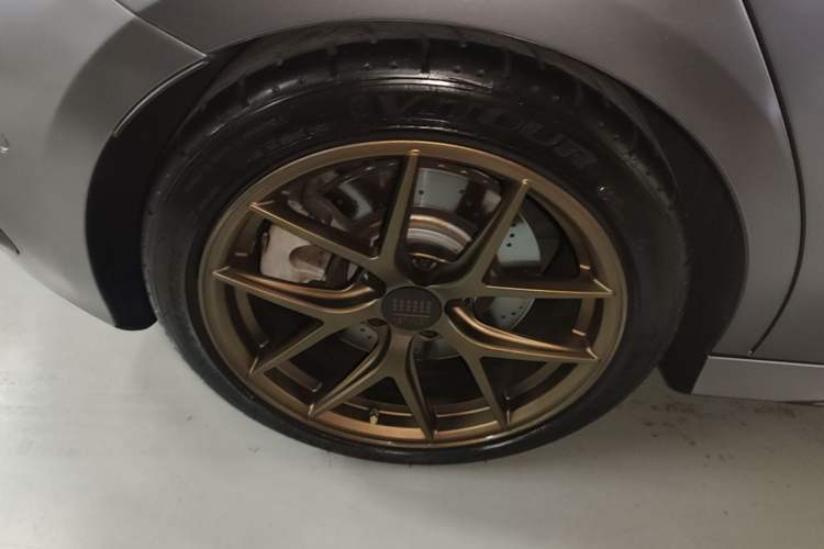 Used Mercedes-Benz A AMG 2020 Facelifted AMG A 35 4MATIC Right Rear Wheel Hub
