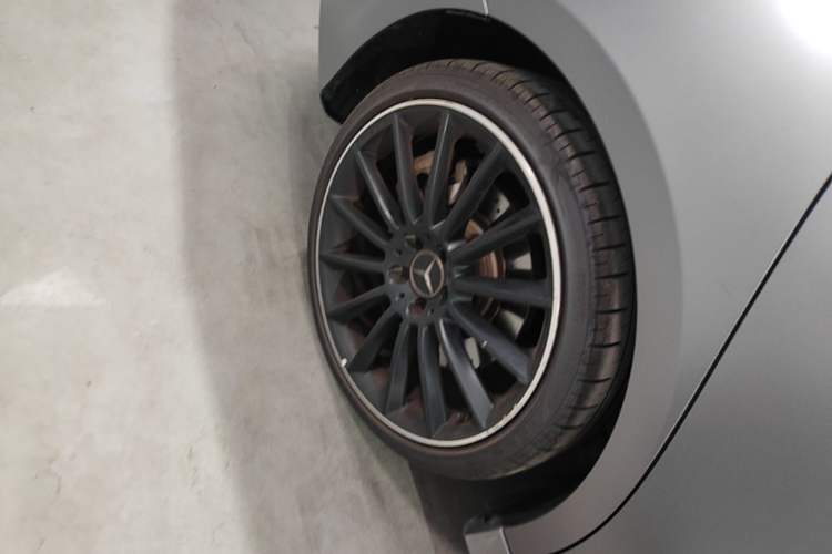 Used Mercedes-Benz A AMG 2020 AMG A 35 L 4MATIC Right Rear Wheel Hub