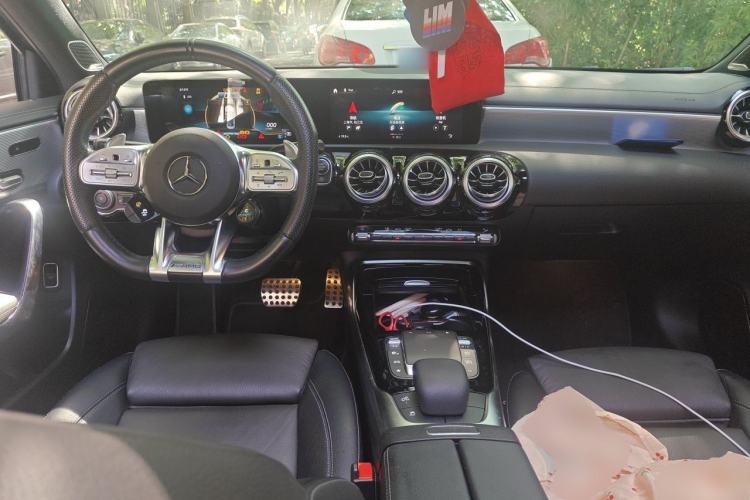 Used Mercedes-Benz A AMG 2020 AMG A 35 L 4MATIC Center Console