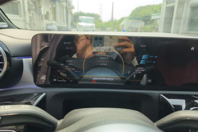 Used Mercedes-Benz A AMG 2020 Facelift AMG A 35 4MATIC First Edition Special Version Instrument Cluster